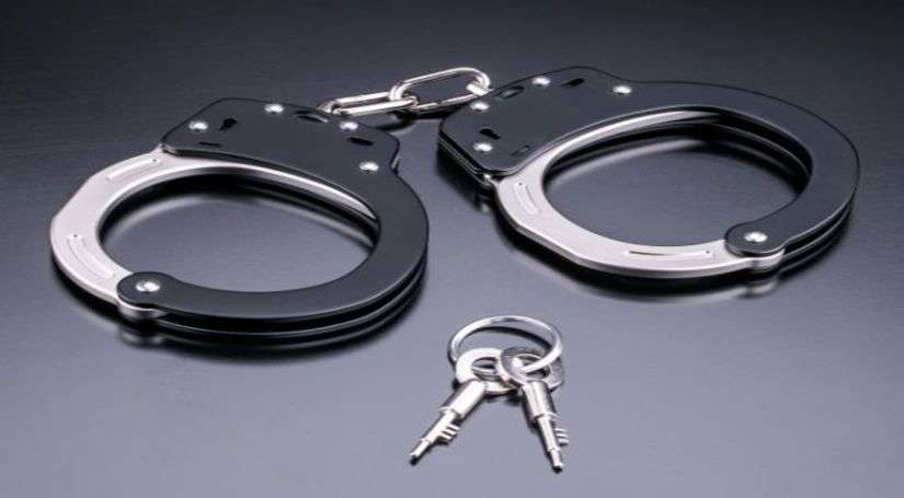 असम : 1.5 किलो नकली सोने के साथ तीन गिरफ्तार