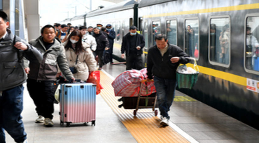 चीनी रेलवे और अन्य विभागों ने सुगम यात्रा सुनिश्चित की