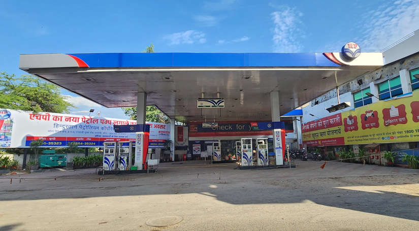 राजस्थान : सरकार से बातचीत के बाद पेट्रोल पंप संचालकों ने हड़ताल स्थगित की
