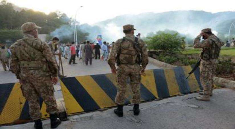 पाकिस्तान में राजनीतिक दलों के बीच झड़प में तीन की मौत, सात घायल