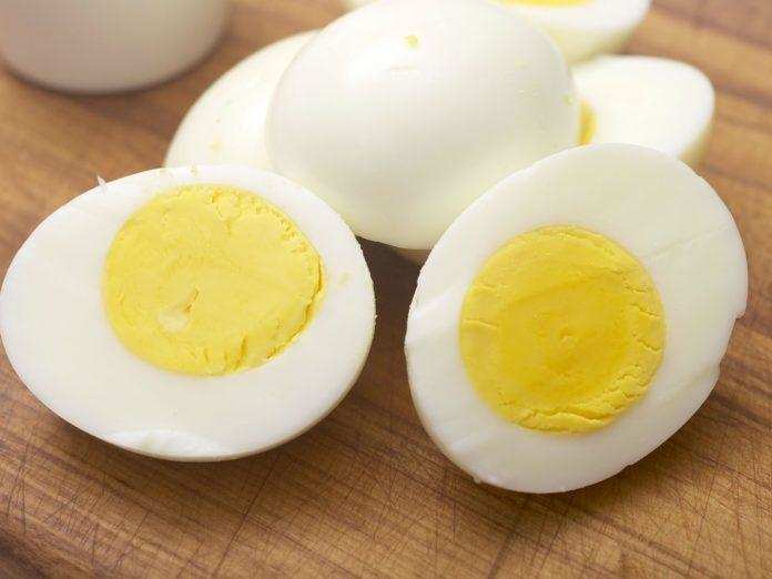 अंडे खाने से हृदय रोग का खतरा बढ़ जाता है : अध्ययन