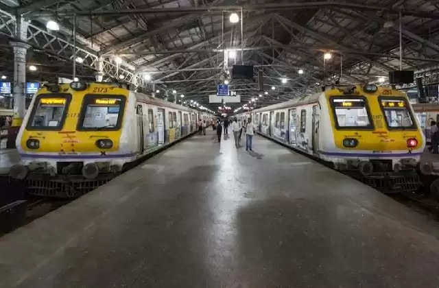 5 ऐसे अनोखे रेलवे स्टेशन है भारत के, लगता है इनमें से एक पर जाने के लिए वीजा