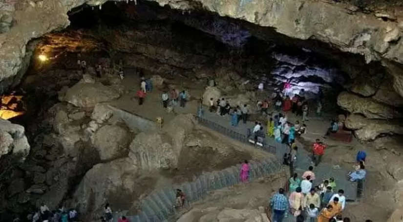  क्या आप जानते है भारत की इन खूबसूरत व ऐतिहासिक गुफाओं की अनोखी कहानी