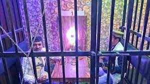 Happy New year 2024: बिहार के मुजफ्फरपुर में कैदी चायवाला..., 'लॉकअप' में बैठकर चाय पीते हैं लोग