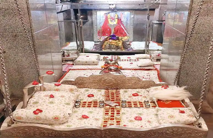 भगवान शिव के इस मंदिर में रोज होता है ऐसा अद्भुत चमत्कार, देखने वाले हो जाते हैं हैरान