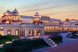 ये हैं भारत के सबसे महंगे होटल, 1 रात का किराया इतना कि यूरोप ट्रिप करके भी बच जाये पैसे