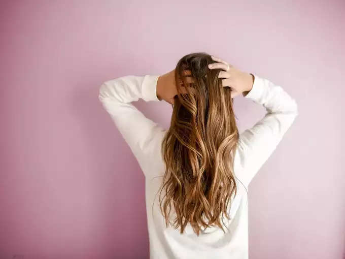 दुनिया की सबसे अजीबोगरीब जगह, जहां महिलाएं अपने बाल काटकर टांग जाती हैं दीवारों पर