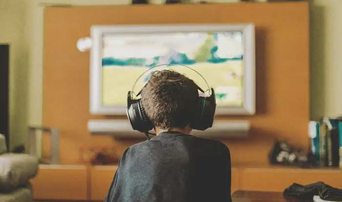 बच्चों के भविष्य के लिए मुसीबत न बन जाए ऑनलाइन गेमिंग की लत