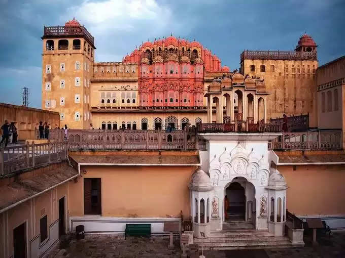 क्या आप जानते है राजस्थान के जयपुर को क्यों कहा जाता है‘पिंक सिटी, कहानी जान हर कोई करता है गर्व