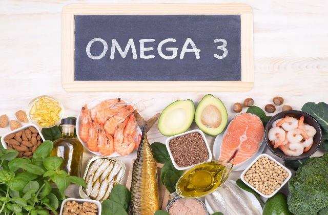 Omega 3 Fatty Acid के ये गजब के फायदे जानकर रह जाएंगे हैरान, आज से ही बनाएं इसे डाइट का हिस्सा