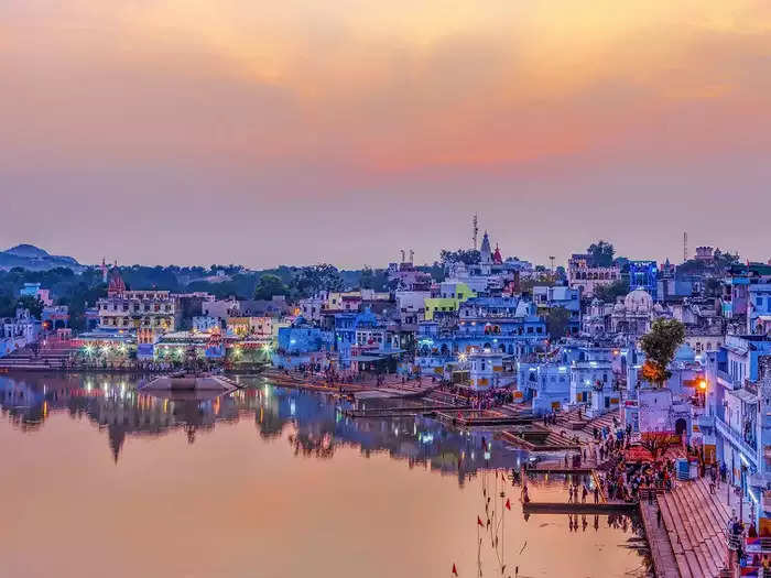 गंगा नदी के किनारे बसे है भारत के ये खुबसूरत शहर, पूरी दुनिया में एक तो अपनी गंगा आरती के लिए है फेमस
