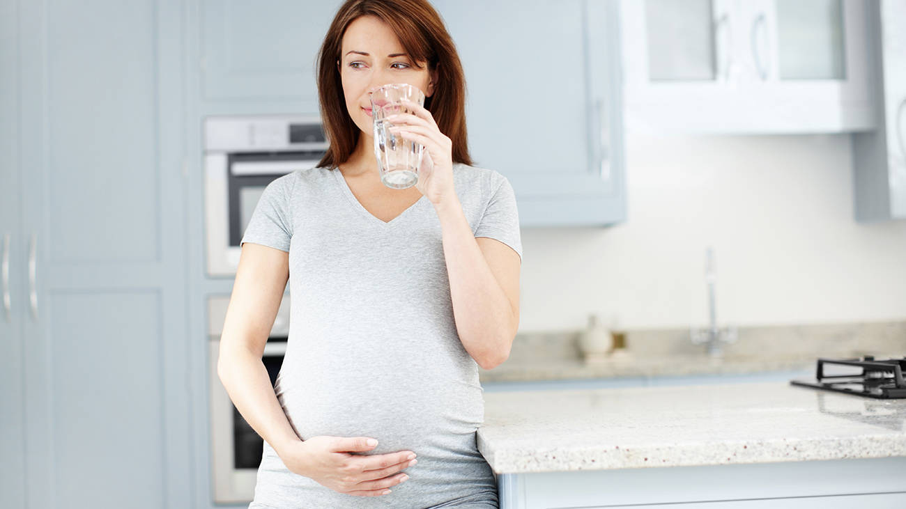 Pregnancy के दौरान कामकाजी महिलाएं इन बातों का रखें ख्‍याल, रहेंगी स्‍ट्रेस फ्री