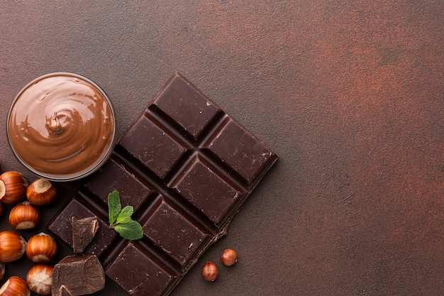 Happy Chocolate Day 2023: क्यों मनाते हैं Chocolate Day? जानें प्यार की मिठास घोलने वाले इस दिन का महत्व