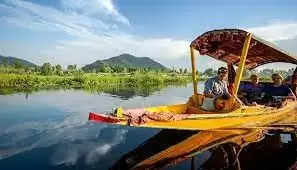 Kashmir Travel पर जा रहे हैं तो Patnitop जाना ना भूलें, जानें इस Beautiful Place की Specialty