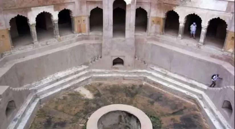 भारत की इस रहस्यमयी सुरंग से गायब हो गई ​थी पूरी बारात, छिपा है अरबों का खजाना