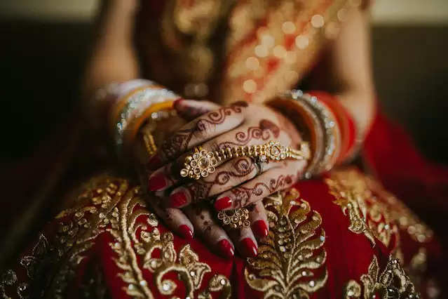 शादी के बाद ससुराल में राज करती है इन 5 खास गुणों वाली लड़कियां