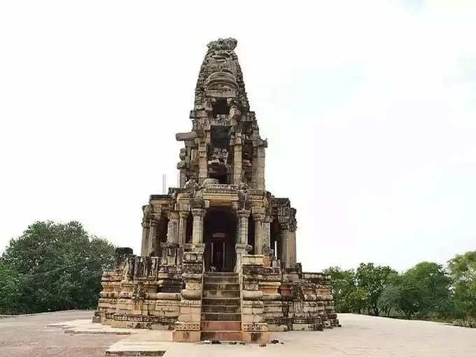 भारत के ये 5 मंदिर हो गए थे एक रात में बनकर तैयार, इनके पीछे की कहानी जानकर रह जाऐंगे दंग