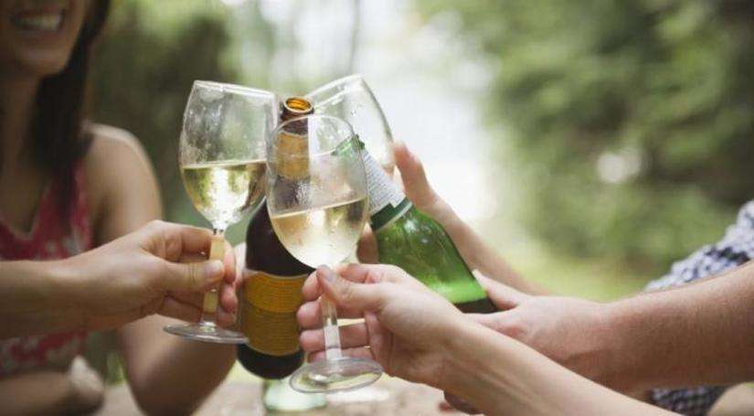 शराब के नशे में टल्ली होकर क्यों अंग्रेजी बोलते हैं लोग? शोध में हुआ हैरान कर देने वाला खुलासा