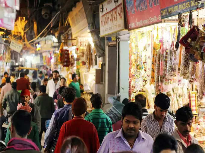 ये है राजधानी दिल्ली के 5 ऐसे बाजार जो रात में भी रहते हैं खुले, गर्मियों में 50 रुपए में भी खरीदते सकते हैं सारा सामान