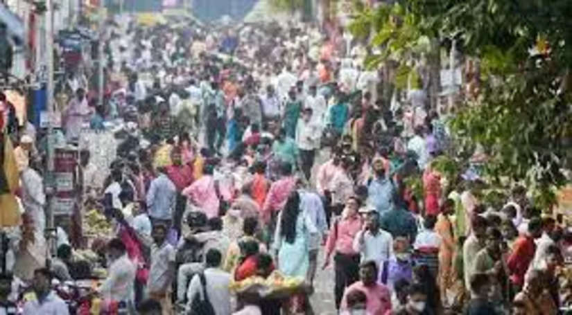 भारत मे लोगों पर टूट रहा कोरोना का कहर, बुलेट रफ्तार से बढ रहा आमिक्रोन, कुल 4,033 नये केस मिले